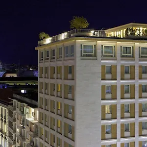 Otel Renaissance Mediterraneo, Napoli