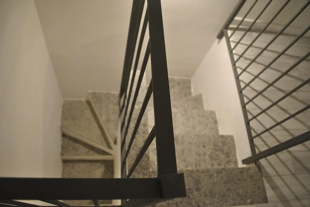 Smart Central Apartments San Gregorio Naples